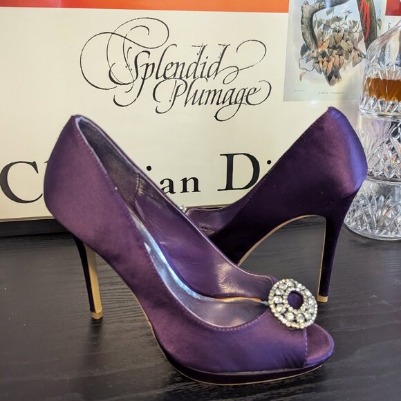 RSVP Purple Satin and Jewel Pumps - Picture 4 of 5